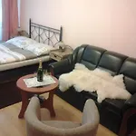 Apartament U Tri Jehnatek *