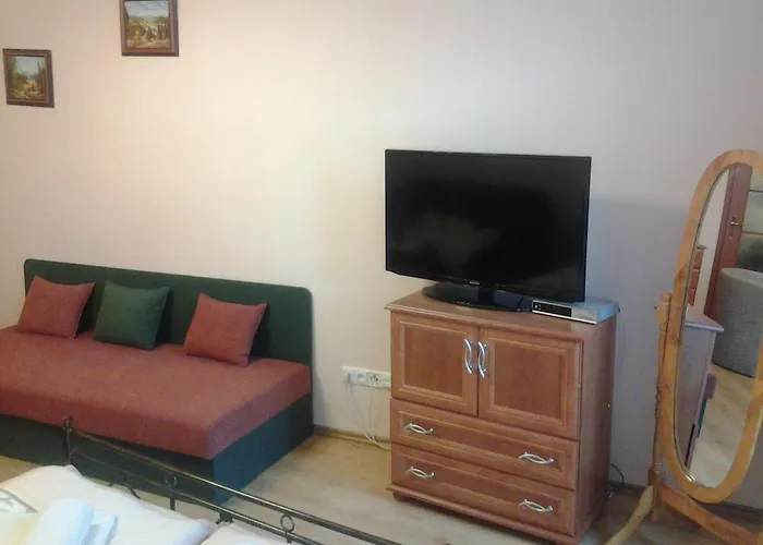 شقة U Tri Jehnatek