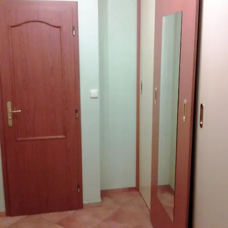 Apartament U Tri Jehnatek